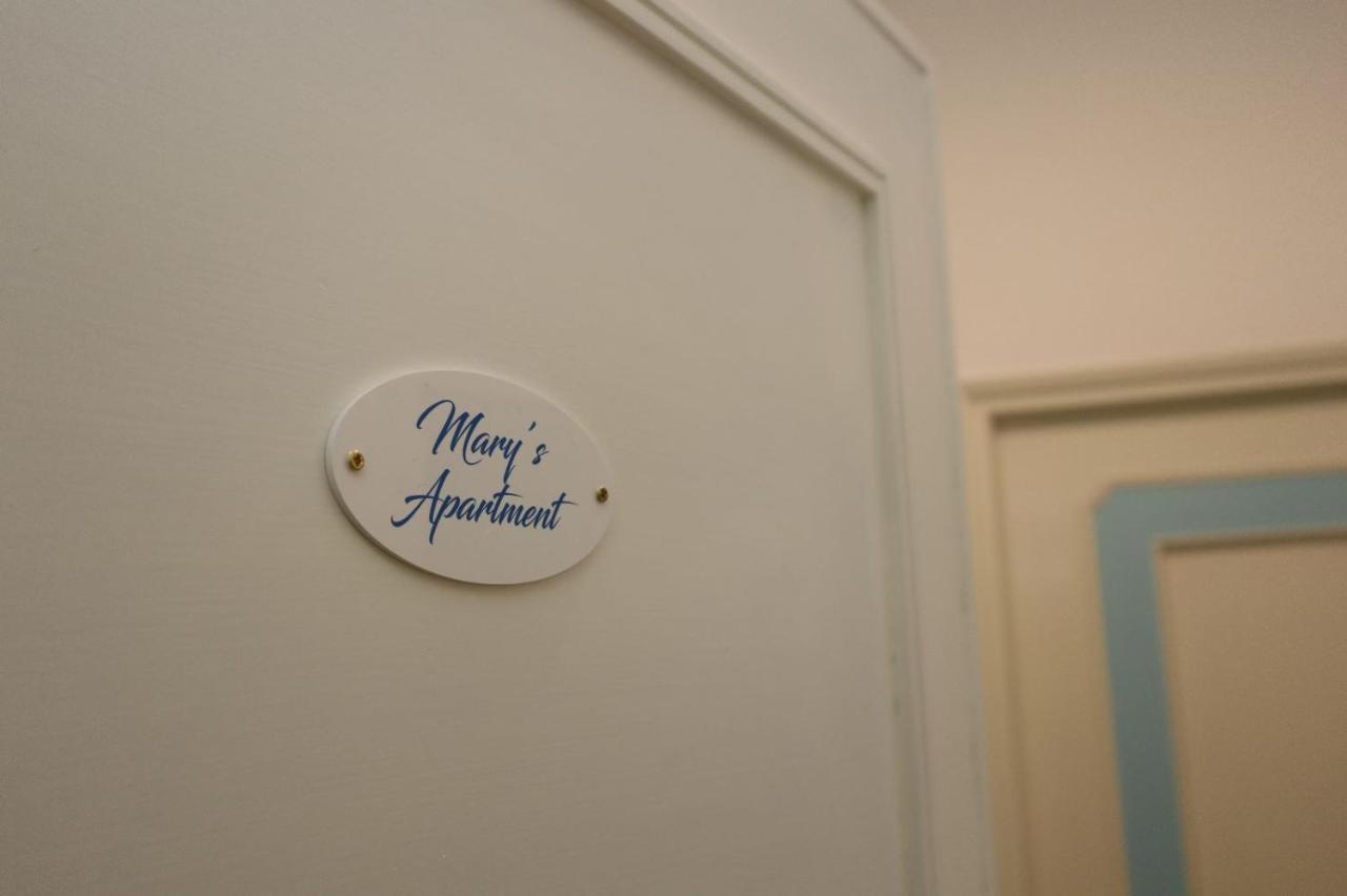 Mary'S Apartment Maiori Bagian luar foto